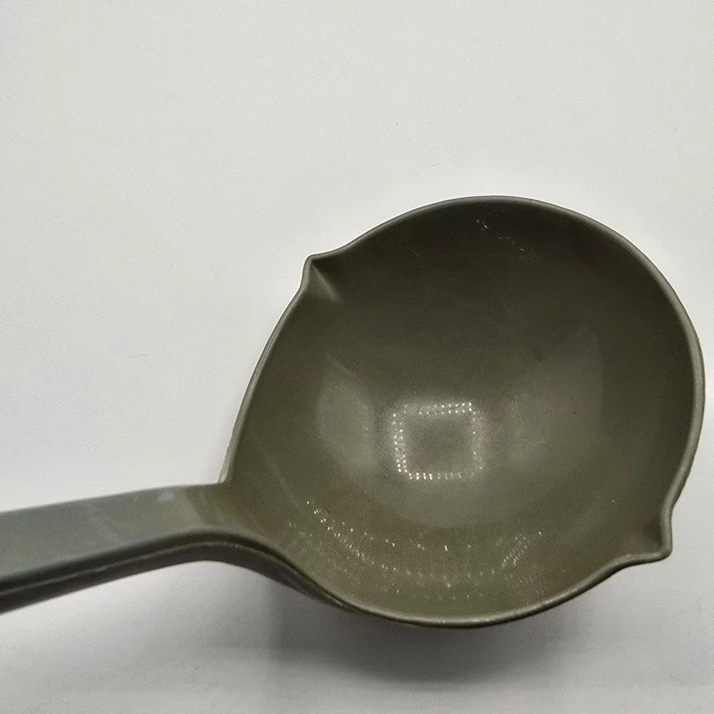 Vintage Ekco Ladle Blue Plastic Soup Spoon Dipper Cooking Utensil Kitchen USA